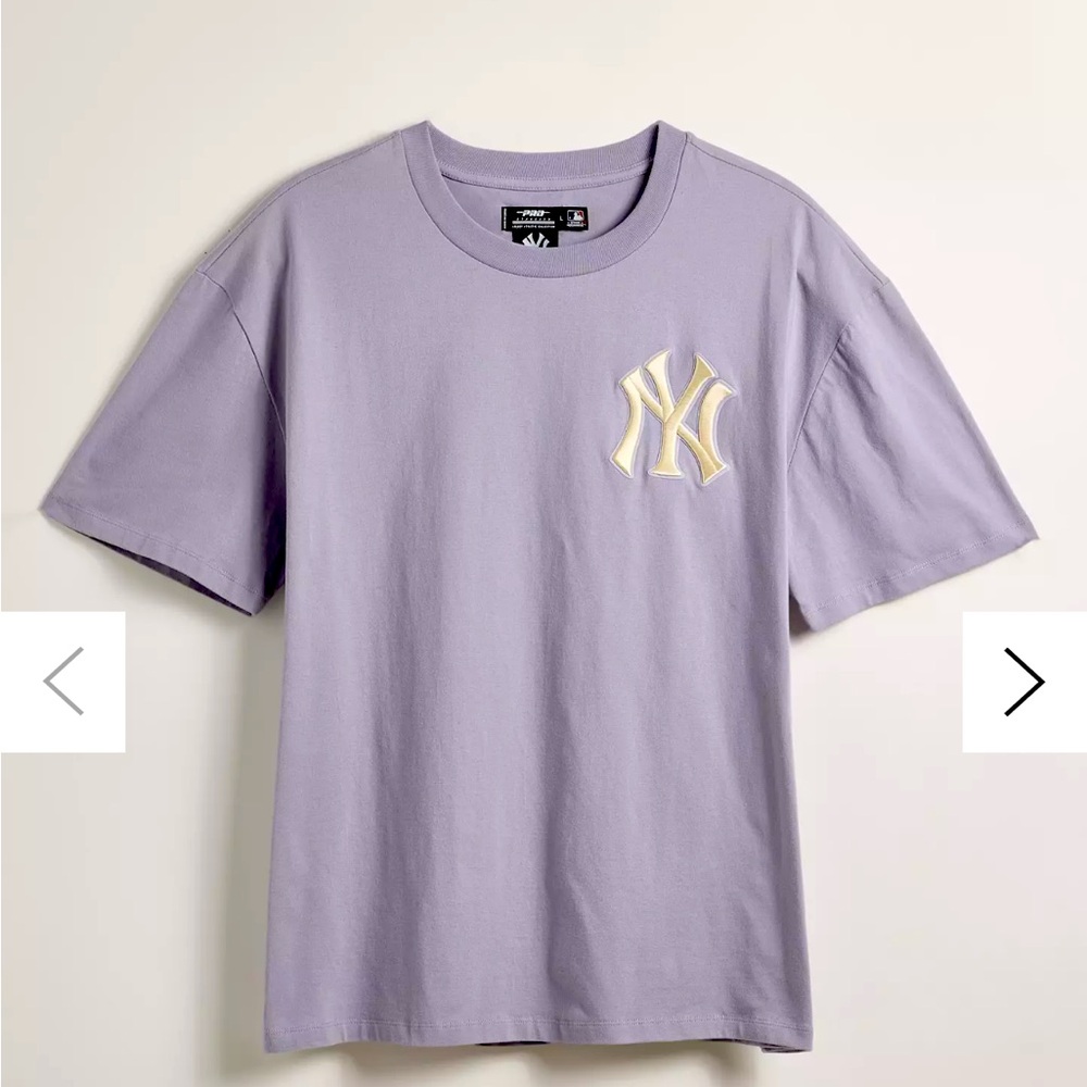 Pro Standard New York Yankees MLB Essential Logo Tee NWT